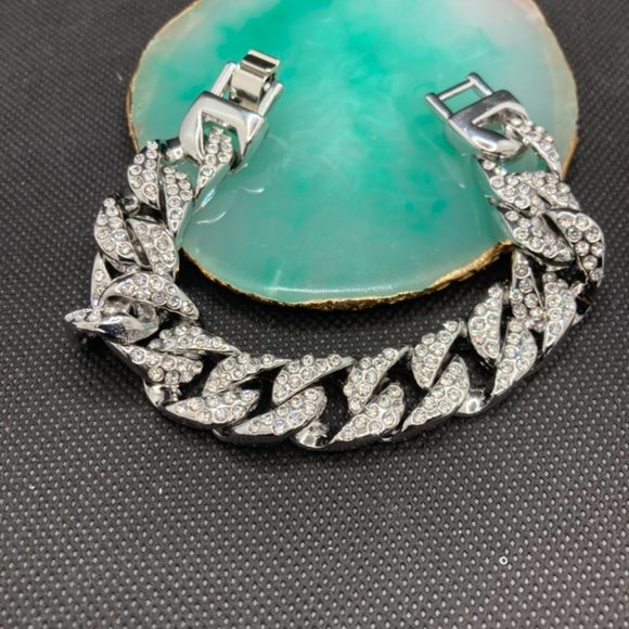 18k Gold Iced Out Bracelet - Picture 5 of 12